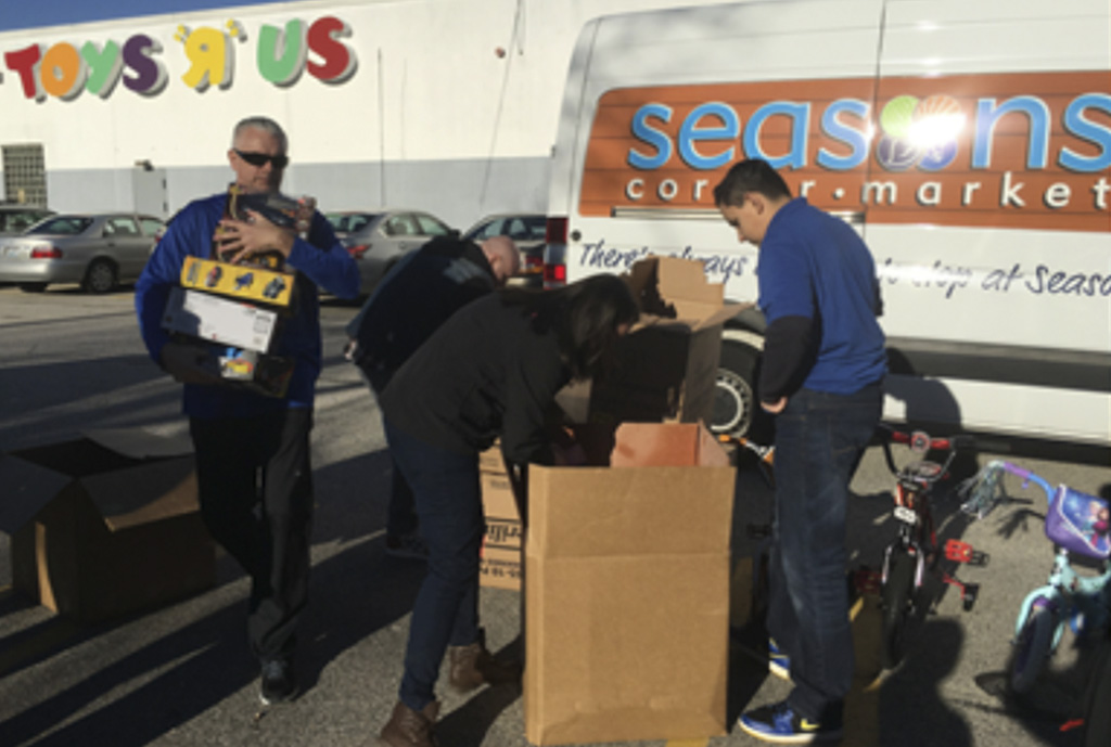 ToysforTots-2